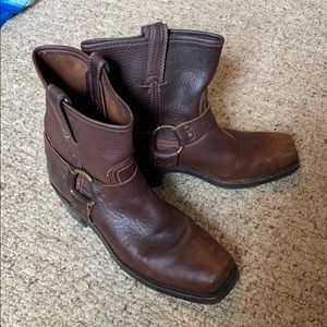 Women’s short Frye harness boots